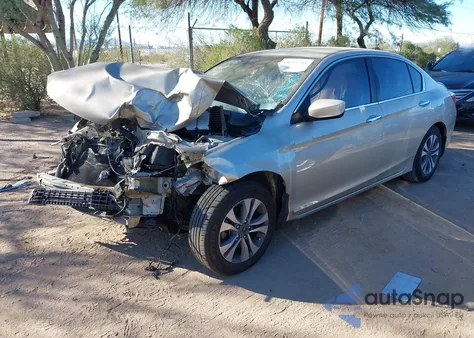 2015 Honda Accord Lx z USA, uszkodzony, nr VIN 1HGCR2F38FA182003